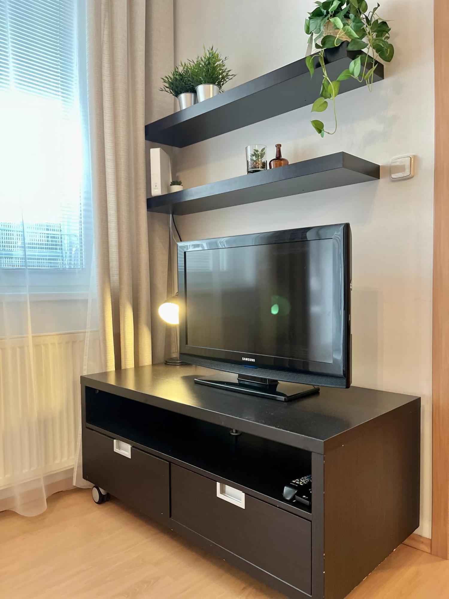 Apartment Tina - Old Town, Ac, Free Private Parking Bratislava Luaran gambar